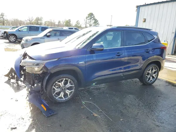 KNDERCAAXM7141787 2021 KIA SELTOS - Image 1