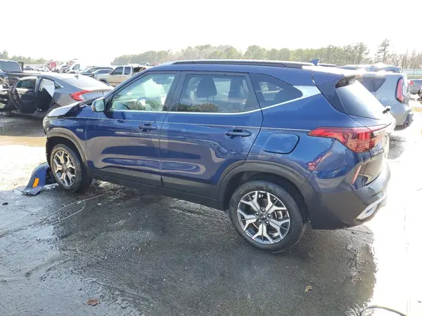 KNDERCAAXM7141787 2021 KIA SELTOS - Image 2