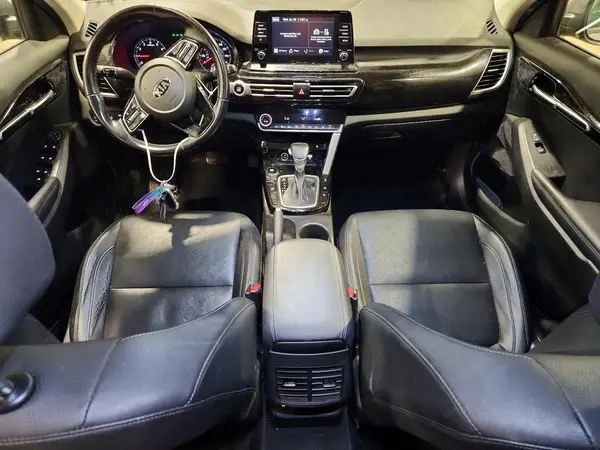 KNDERCAAXM7174322 2021 KIA SELTOS - Image 8