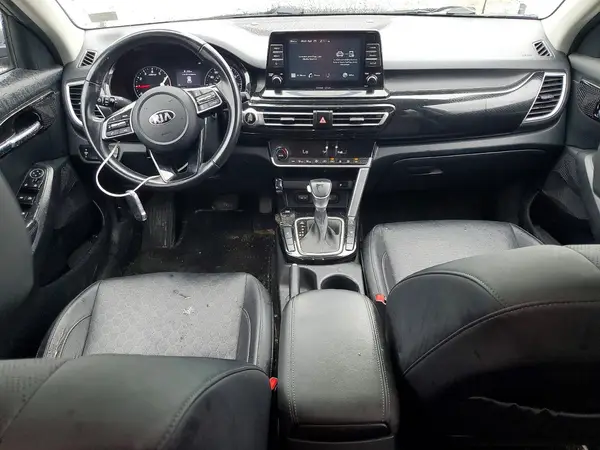 KNDERCAAXM7197065 2021 KIA SELTOS - Image 8