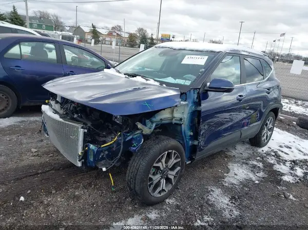 KNDERCAAXN7297751 2022 KIA SELTOS - Image 2