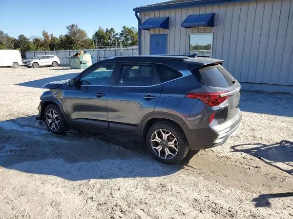KNDERCAAXN7341389 2022 KIA SELTOS - Image 2