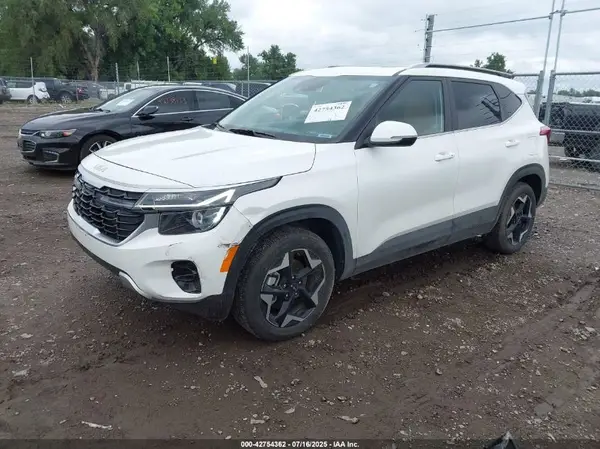 KNDERCAAXR7633274 2024 KIA SELTOS - Image 2