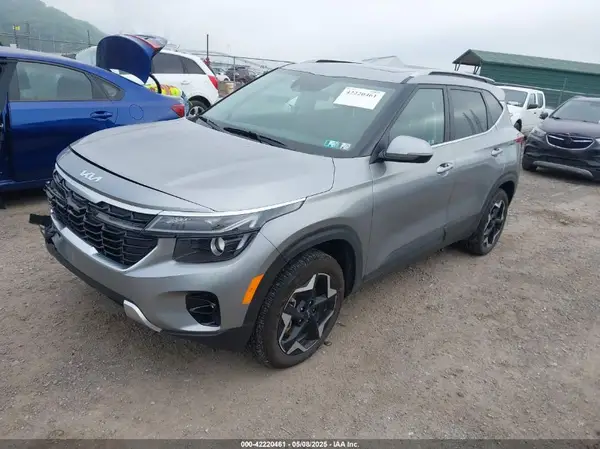 KNDERCAAXS7667981 2025 KIA SELTOS - Image 2