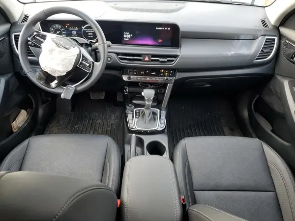 KNDERCAAXS7674526 2025 KIA SELTOS - Image 8