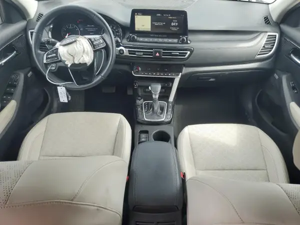 KNDETCA20M7051557 2021 KIA SELTOS - Image 8