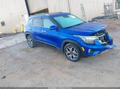 KNDETCA20M7108825 2021 KIA SELTOS