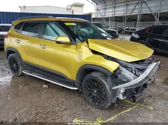 KNDETCA20M7186134 2021 KIA SELTOS