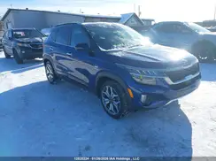 KNDETCA21M7085703 2021 KIA SELTOS