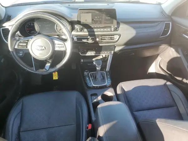 KNDETCA21M7187468 2021 KIA SELTOS - Image 8