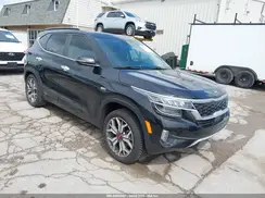 KNDETCA22M7121446 2021 KIA SELTOS