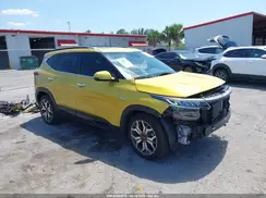 KNDETCA22M7187270 2021 KIA SELTOS