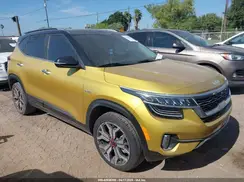 KNDETCA22N7254242 2022 KIA SELTOS
