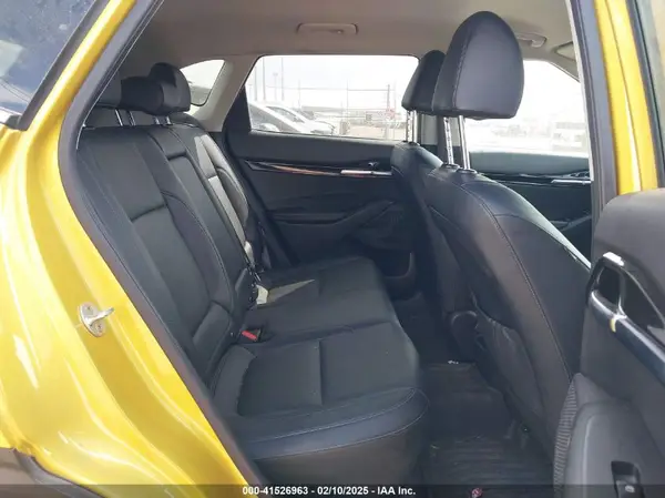 KNDETCA23M7060043 2021 KIA SELTOS - Image 8