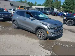 KNDETCA23M7139695 2021 KIA SELTOS