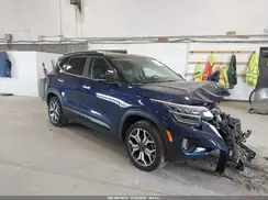 KNDETCA23P7354854 2023 KIA SELTOS