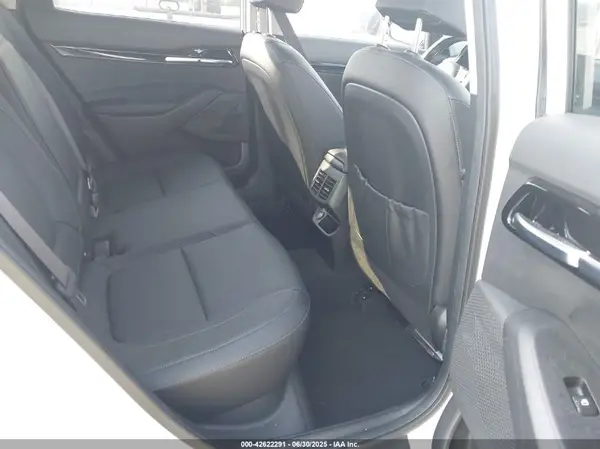 KNDETCA24M7042084 2021 KIA SELTOS - Image 8