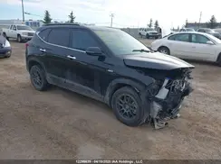 KNDETCA24M7084738 2021 KIA SELTOS