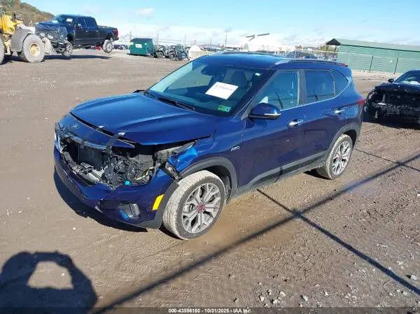 KNDETCA24M7182278 2021 KIA SELTOS - Image 2