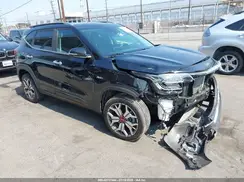 KNDETCA24M7217997 2021 KIA SELTOS