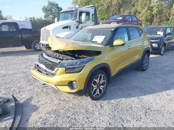 KNDETCA24N7283757 2022 KIA SELTOS - Image 2