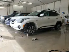 KNDETCA24P7383201 2023 KIA SELTOS