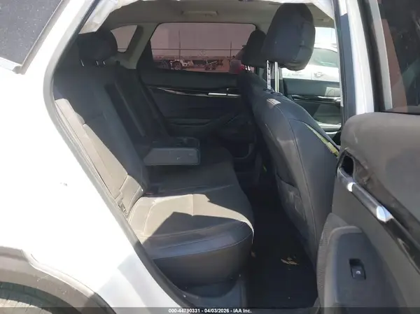 KNDETCA25M7210038 2021 KIA SELTOS - Image 8