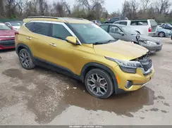KNDETCA25N7233790 2022 KIA SELTOS