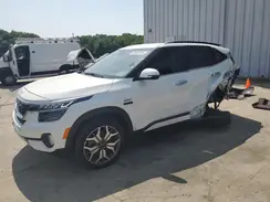 KNDETCA25N7253571 2022 KIA SELTOS
