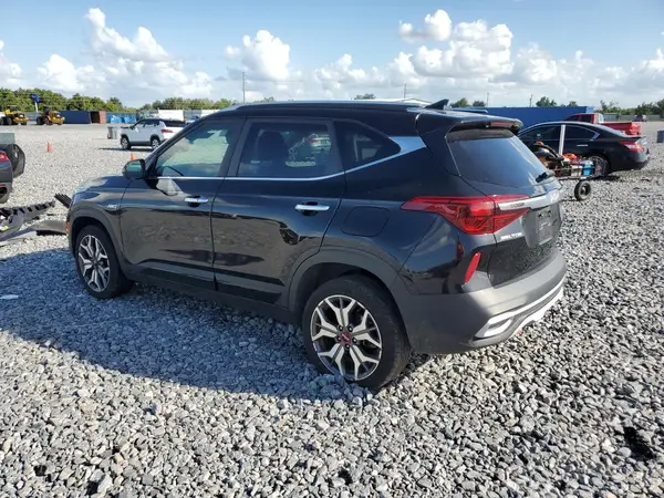 KNDETCA25P7357786 2023 KIA SELTOS - Image 2