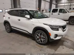 KNDETCA25P7429991 2023 KIA SELTOS