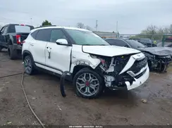 KNDETCA26M7139321 2021 KIA SELTOS
