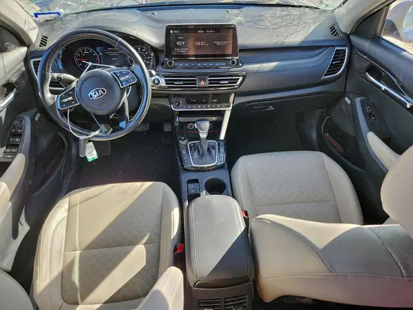 KNDETCA26M7162484 2021 KIA SELTOS - Image 8
