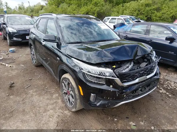 KNDETCA26P7455029 2023 KIA SELTOS - Image 1