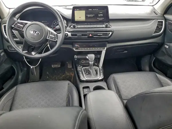 KNDETCA27M7111754 2021 KIA SELTOS - Image 8