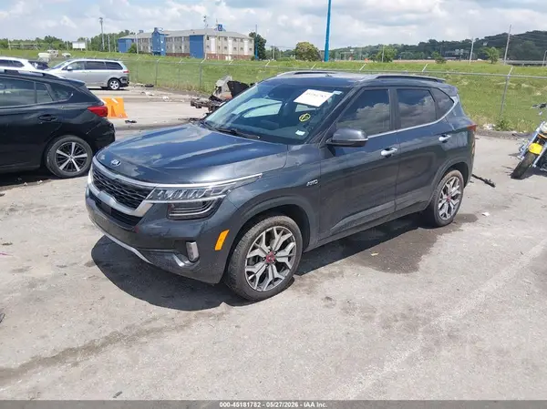 KNDETCA27M7186146 2021 KIA SELTOS - Image 2