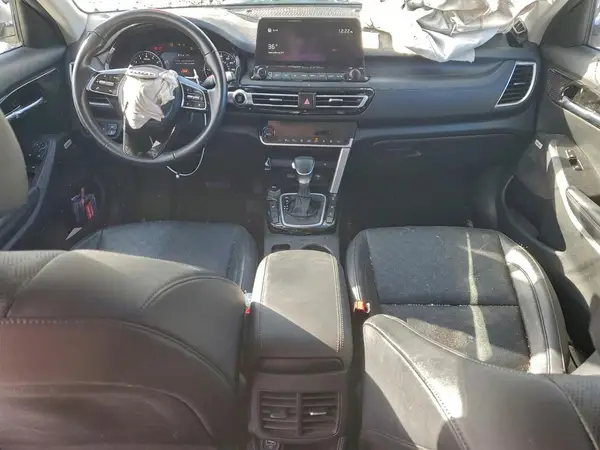 KNDETCA27M7212115 2021 KIA SELTOS - Image 8