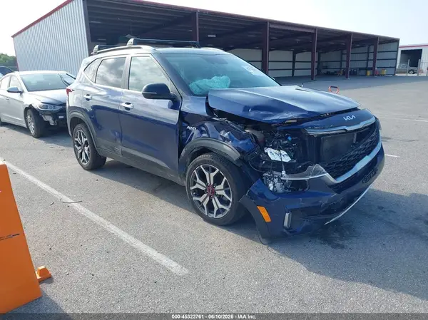 KNDETCA27N7255547 2022 KIA SELTOS - Image 1