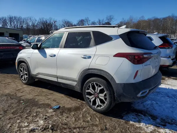 KNDETCA27N7288239 2022 KIA SELTOS - Image 2