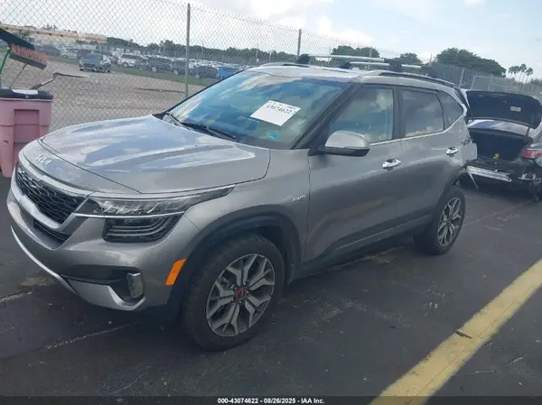 KNDETCA27N7293473 2022 KIA SELTOS - Image 2