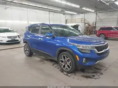 KNDETCA27N7317187 2022 KIA SELTOS