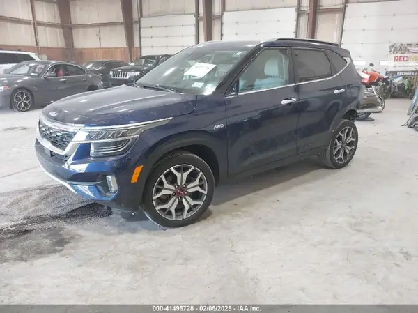 KNDETCA27N7338752 2022 KIA SELTOS - Image 2