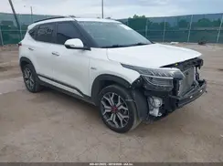 KNDETCA28M7137974 2021 KIA SELTOS