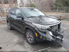 KNDETCA28M7187533 2021 KIA SELTOS