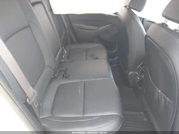 KNDETCA29M7082113 2021 KIA SELTOS - Image 8