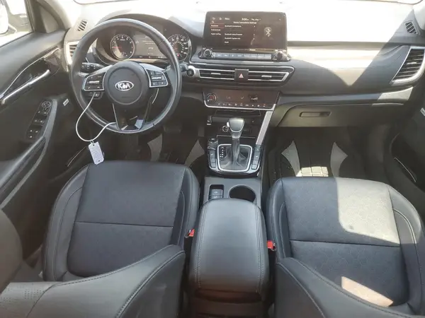 KNDETCA29M7151365 2021 KIA SELTOS - Image 8