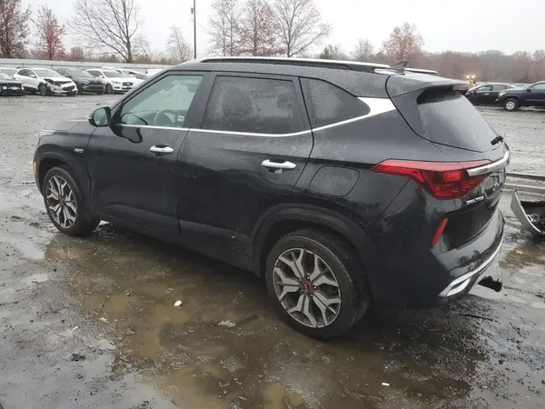 KNDETCA29M7217543 2021 KIA SELTOS - Image 2