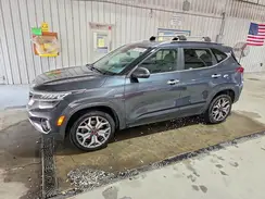 KNDETCA29M7217736 2021 KIA SELTOS