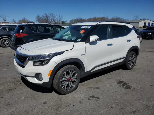KNDETCA29N7241391 2022 KIA SELTOS - Image 1