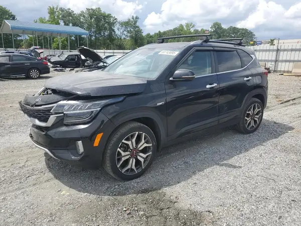 KNDETCA2XM7153562 2021 KIA SELTOS - Image 1